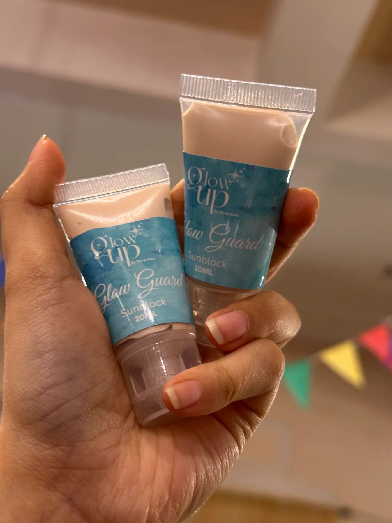 Glow Guard Sun Screen